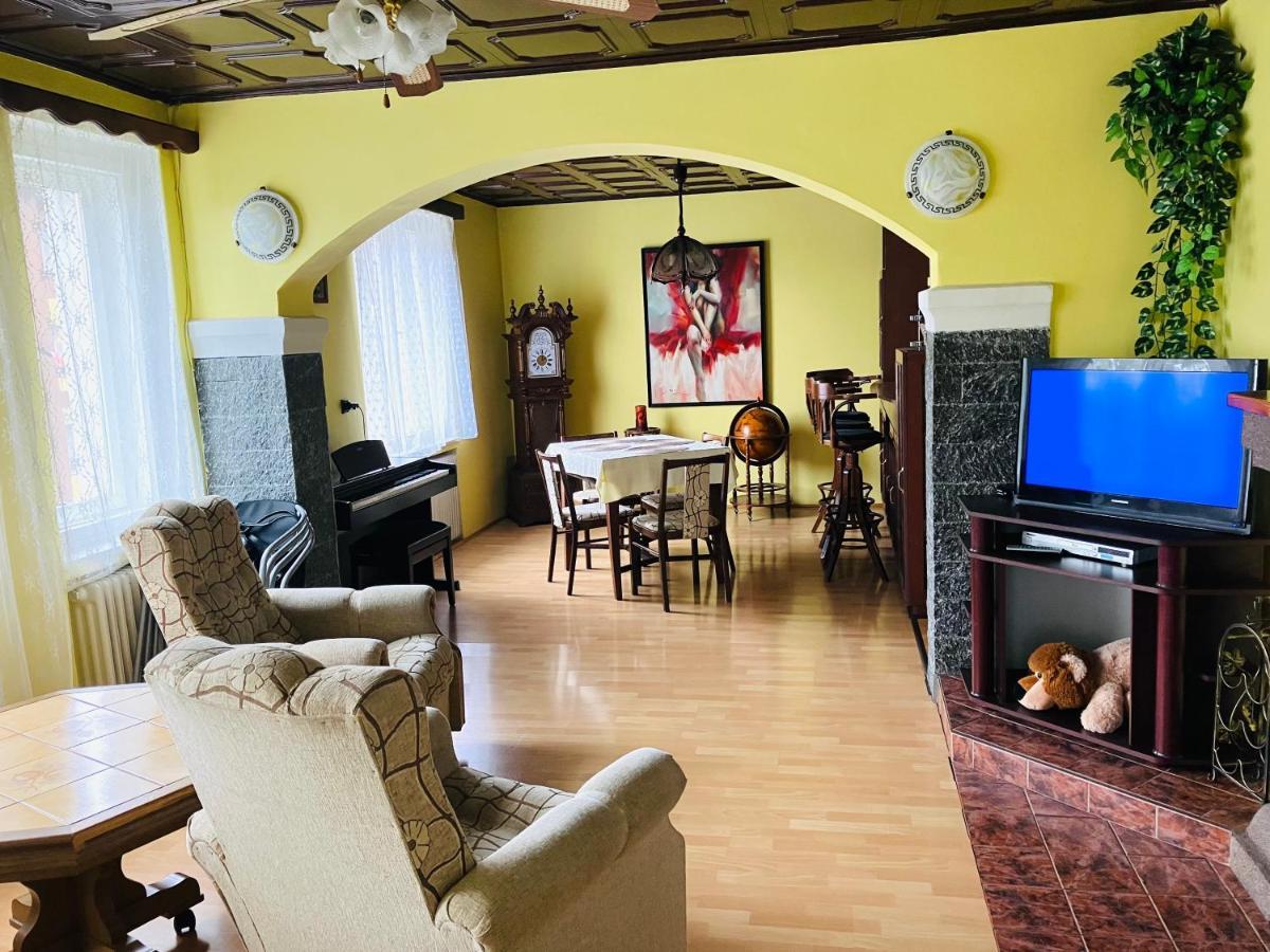 Apartman Marcy ルンブルク エクステリア 写真